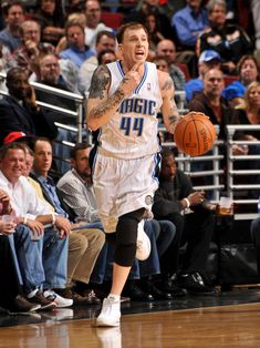 防守制胜！勇士连续3场限制对手得分到100以下